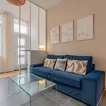 Maison 3 Chambres, Parking Gratuit & Proche Metro *