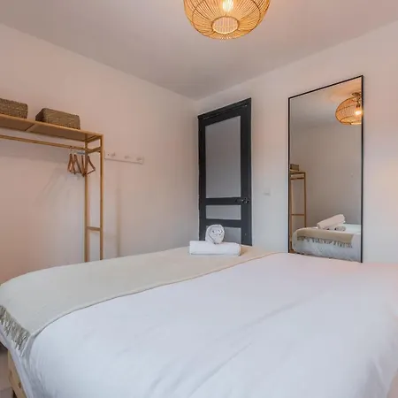 Maison 3 Chambres, Parking Gratuit & Proche Metro Semesterbostad *