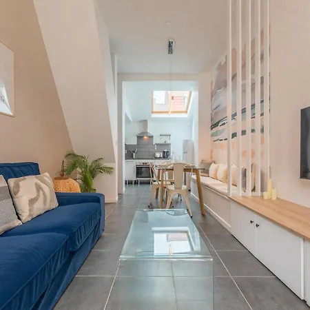 Hébergement de vacances Maison 3 Chambres, Parking Gratuit&proche Métro Croix