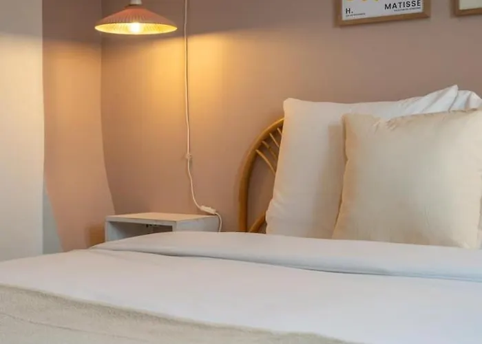 Maison 3 Chambres, Parking Gratuit & Proche Metro Semesterbostad Croix
