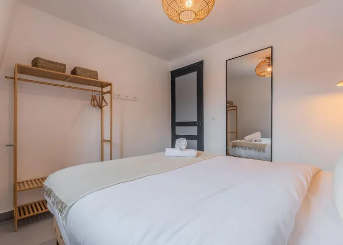 Maison 3 Chambres, Parking Gratuit & Proche Metro Semesterbostad *